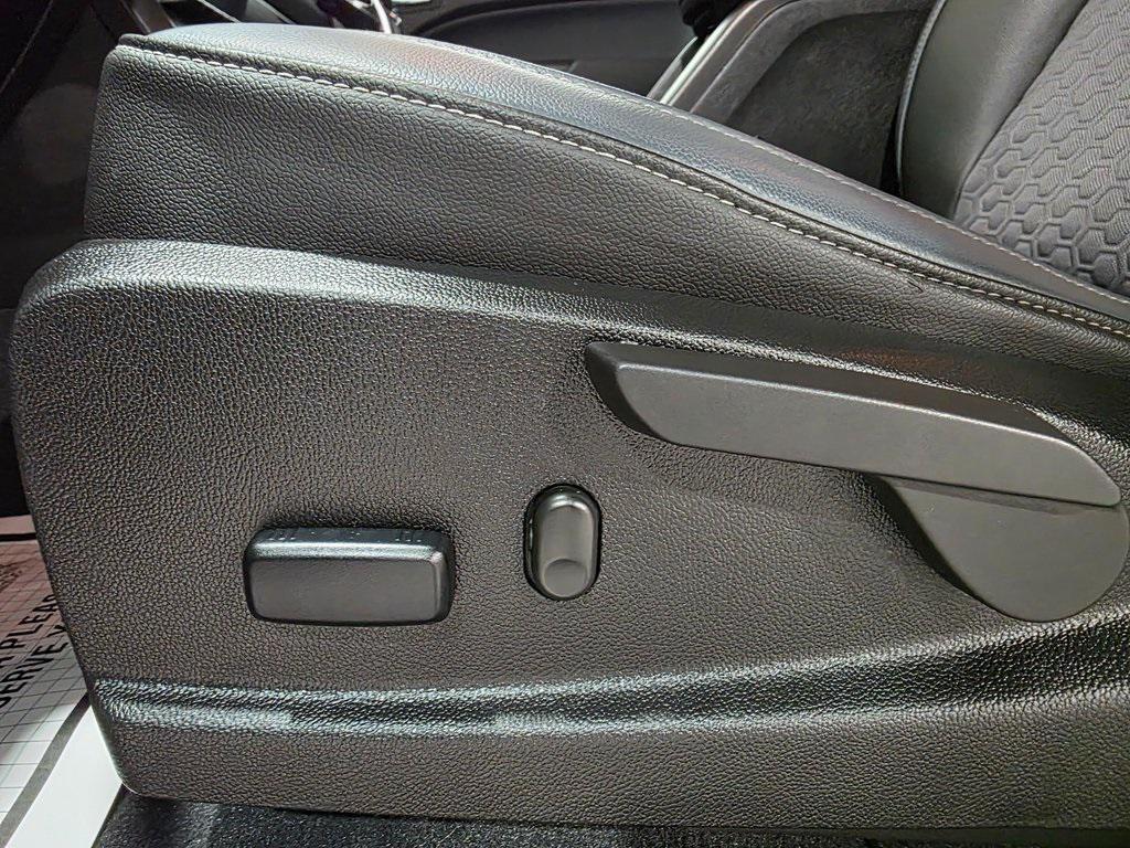 used 2022 Chevrolet Colorado car, priced at $29,993