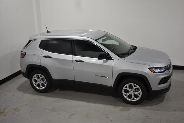 new 2024 Jeep Compass car, priced at $24,950