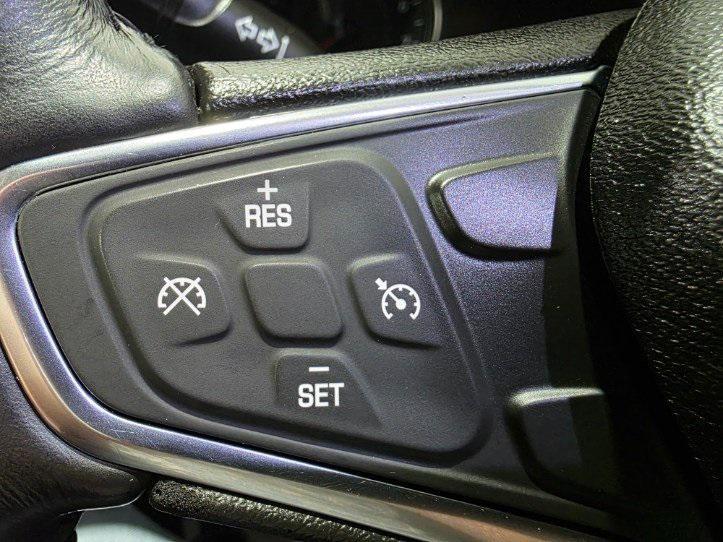 used 2019 Chevrolet Equinox car, priced at $13,670