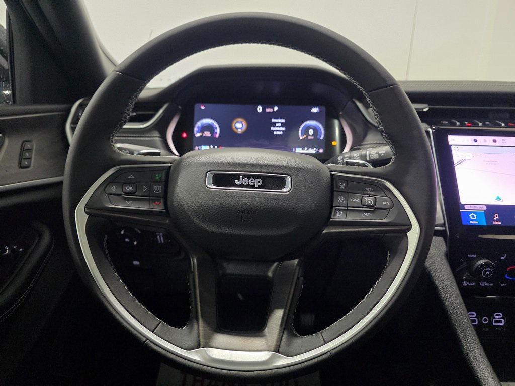 new 2025 Jeep Grand Cherokee car, priced at $41,245