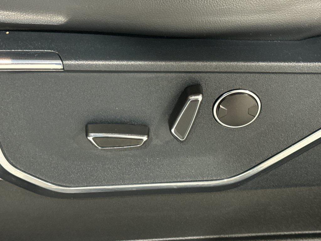 used 2021 Ford F-150 car, priced at $38,722