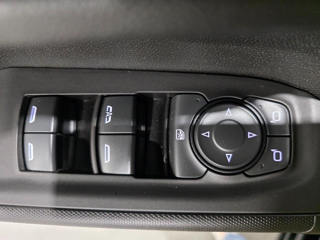 used 2021 Chevrolet Silverado 1500 car, priced at $30,672