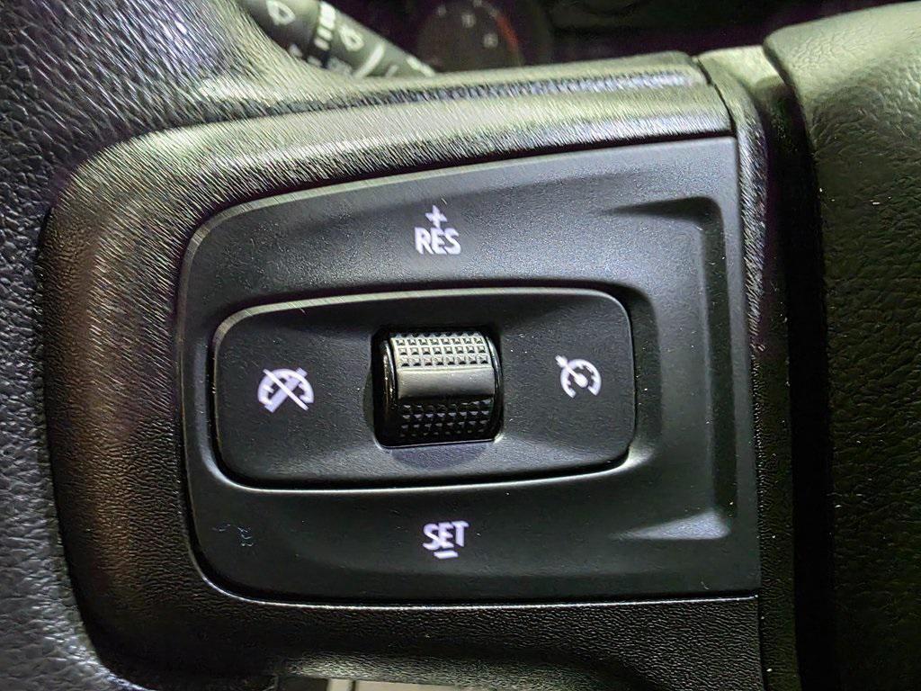 used 2021 Chevrolet Silverado 1500 car, priced at $30,672