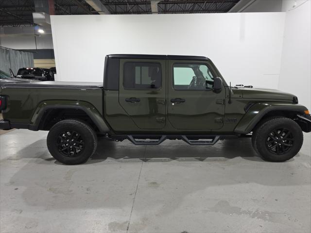used 2022 Jeep Gladiator car, priced at $31,999