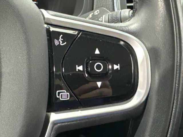 used 2022 Volvo XC90 car, priced at $30,427