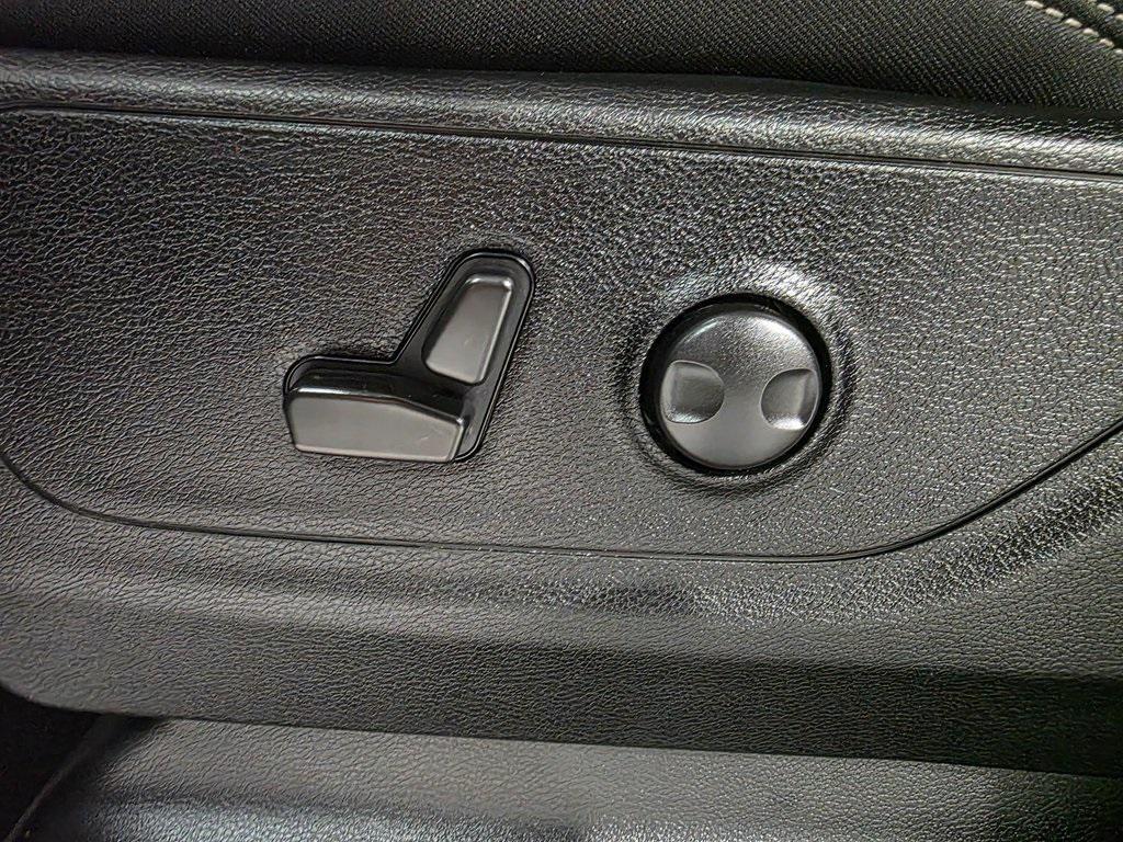 used 2022 Ram 1500 car, priced at $29,984
