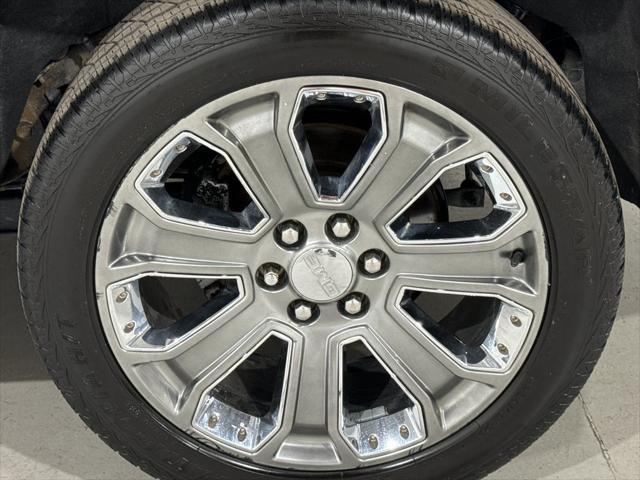 used 2015 GMC Yukon car, priced at $20,497