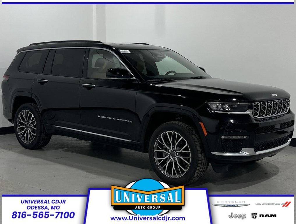 new 2025 Jeep Grand Cherokee L car, priced at $61,642