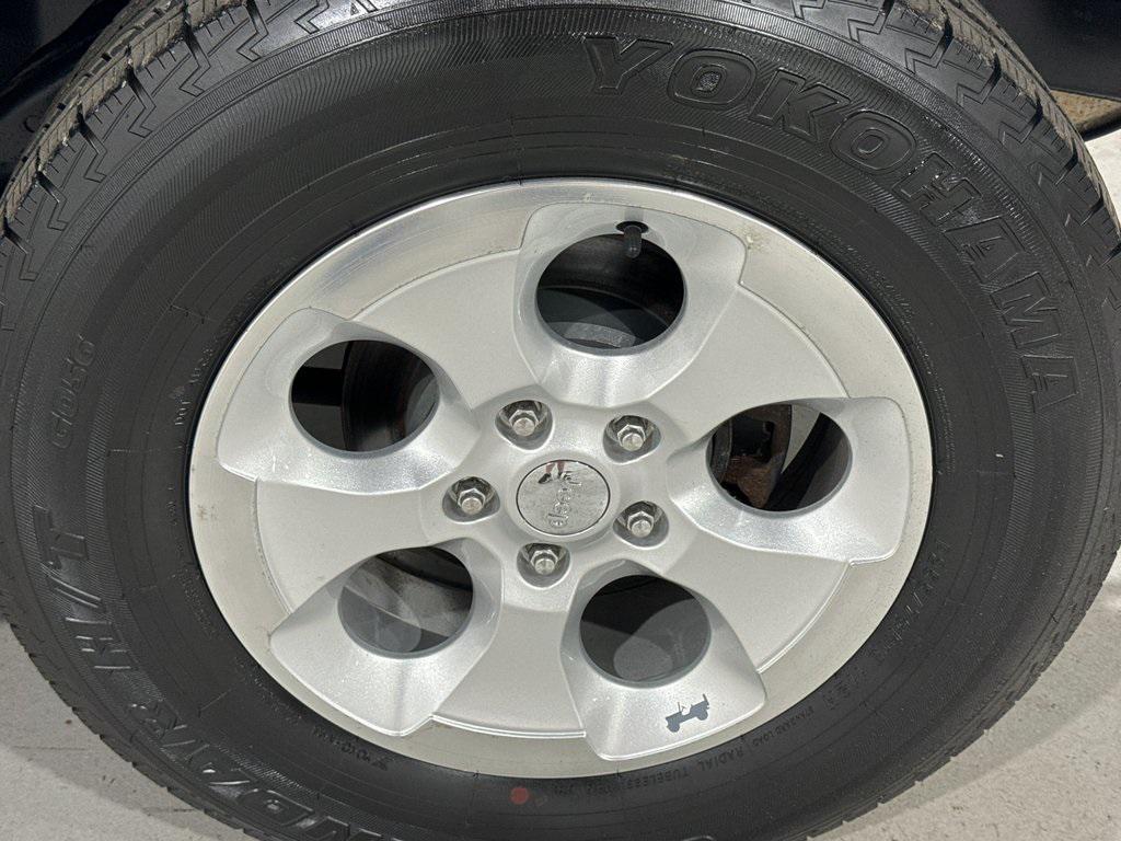 used 2015 Jeep Wrangler Unlimited car, priced at $17,550