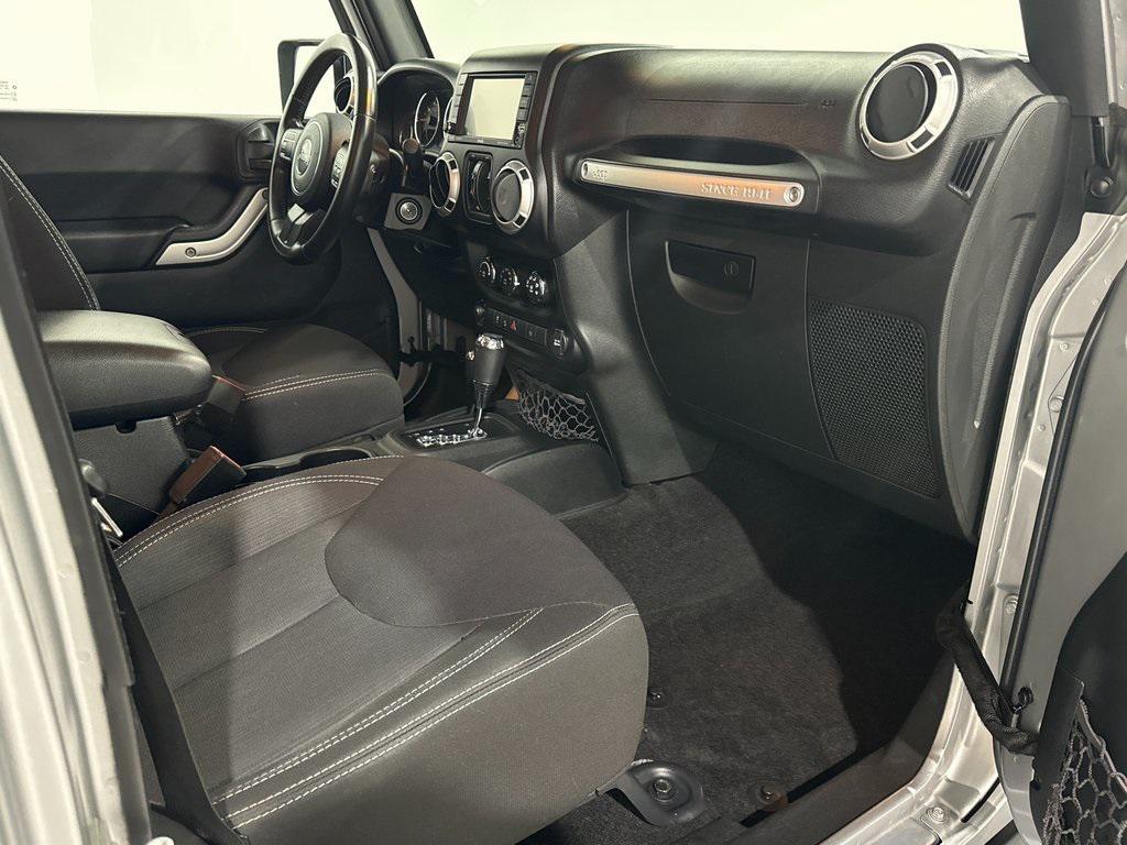 used 2015 Jeep Wrangler Unlimited car, priced at $17,550