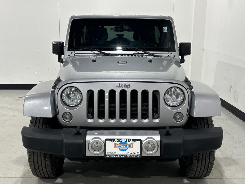 used 2015 Jeep Wrangler Unlimited car, priced at $17,550