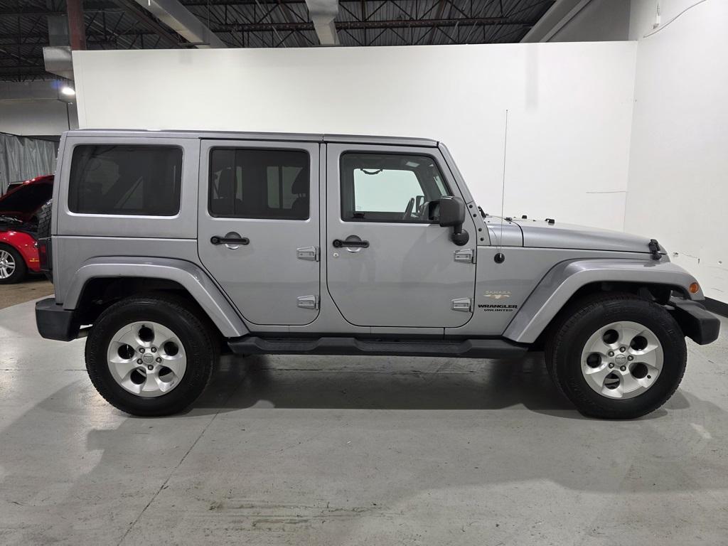 used 2015 Jeep Wrangler Unlimited car, priced at $19,990