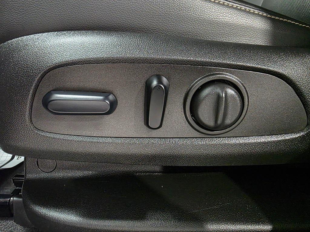 used 2023 GMC Acadia car, priced at $30,950