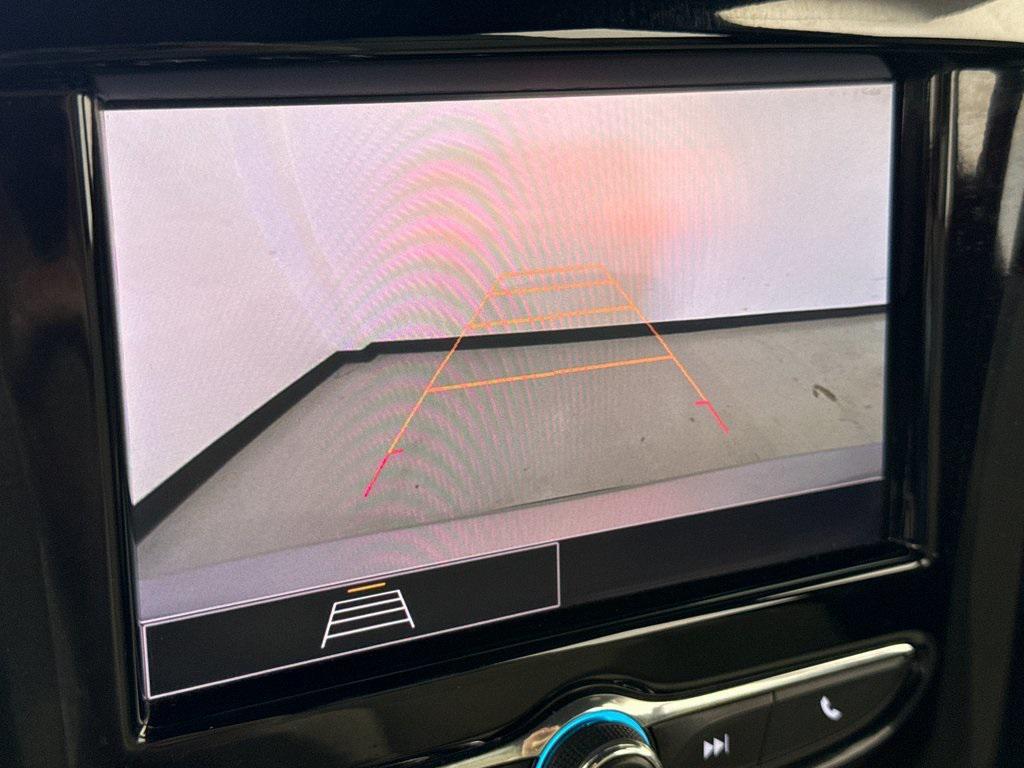 used 2022 Chevrolet Traverse car, priced at $21,360