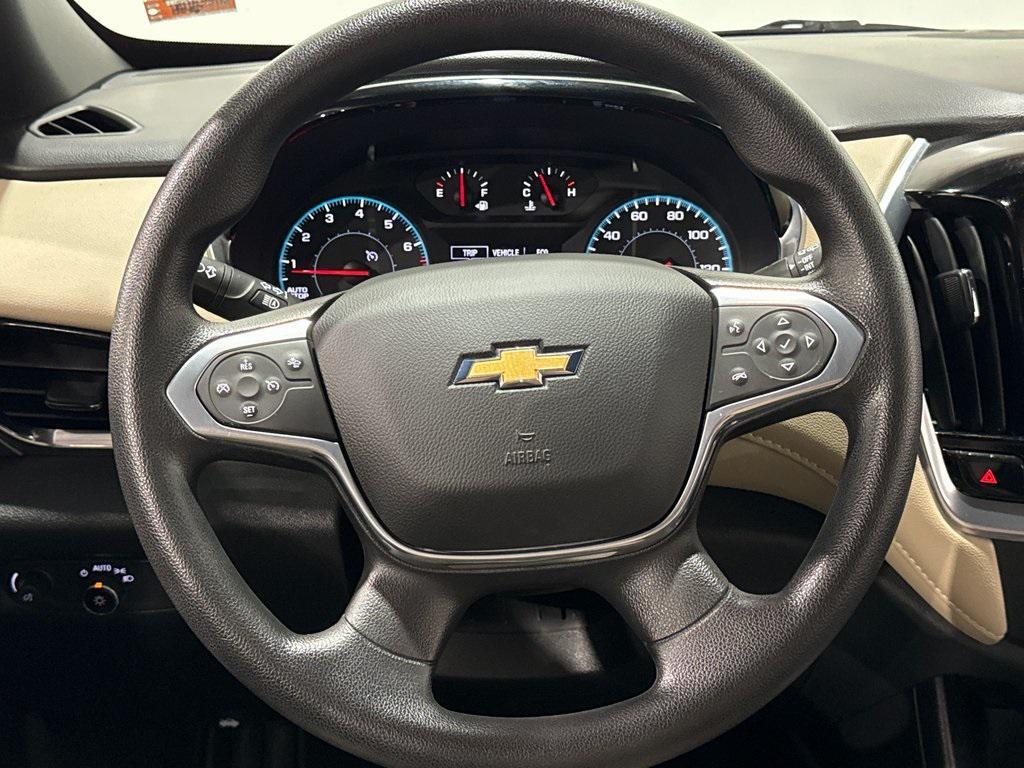 used 2022 Chevrolet Traverse car, priced at $21,360
