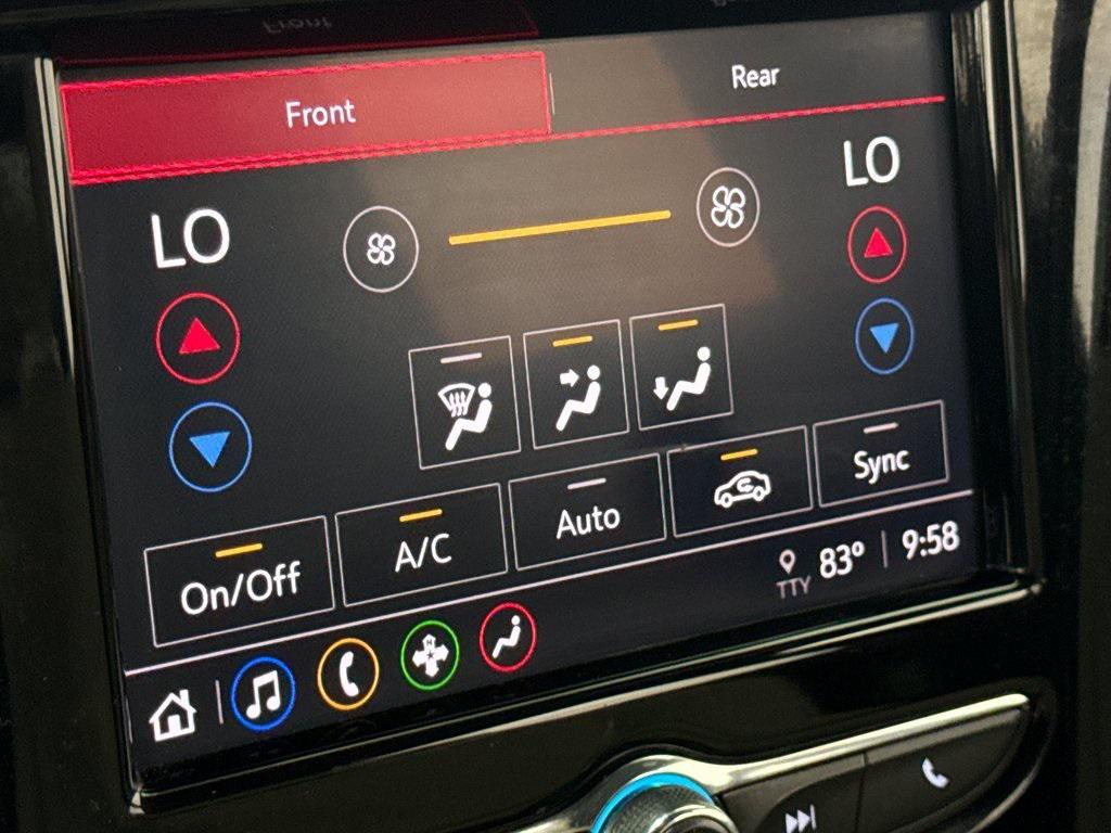 used 2022 Chevrolet Traverse car, priced at $21,360