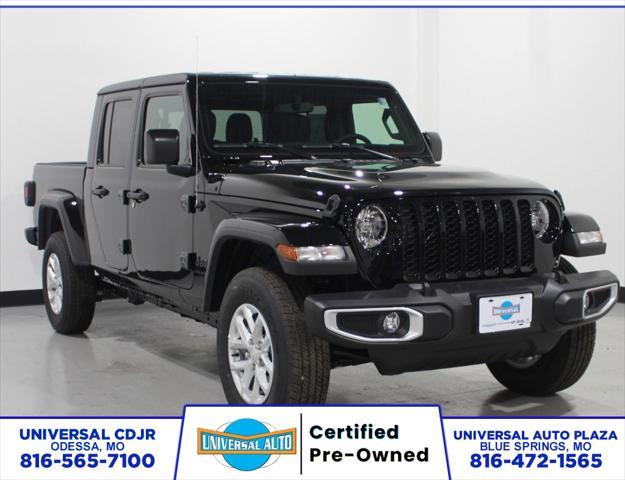 new 2023 Jeep Gladiator car, priced at $42,253
