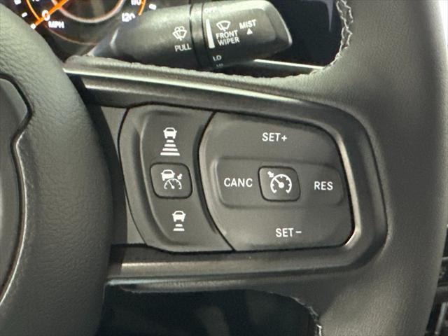 new 2025 Jeep Wrangler car, priced at $43,289