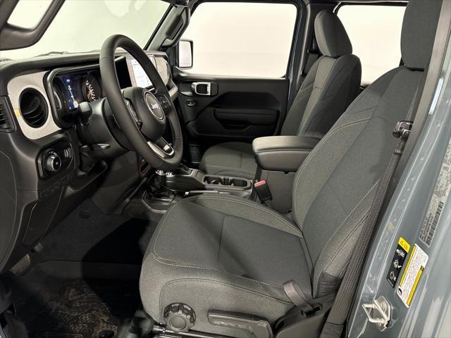 new 2025 Jeep Wrangler car, priced at $43,289