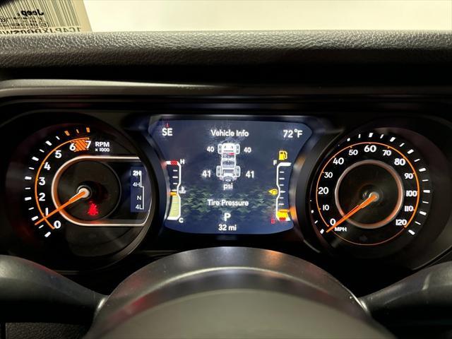 new 2025 Jeep Wrangler car, priced at $43,289