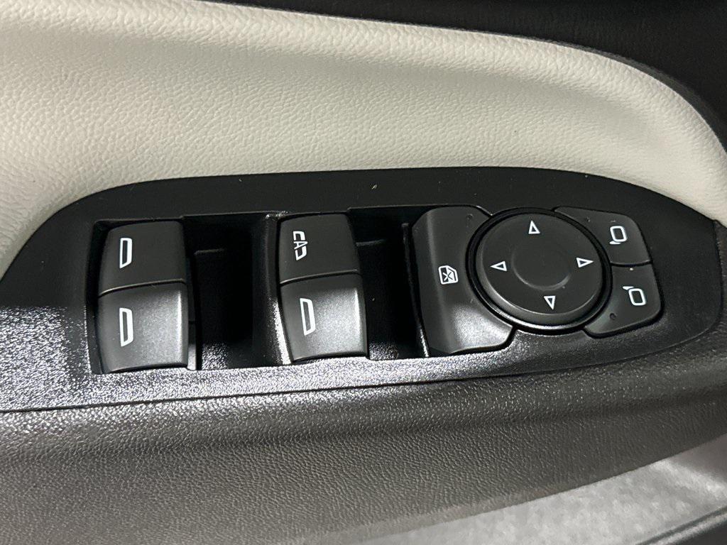 used 2019 Chevrolet Equinox car, priced at $13,574