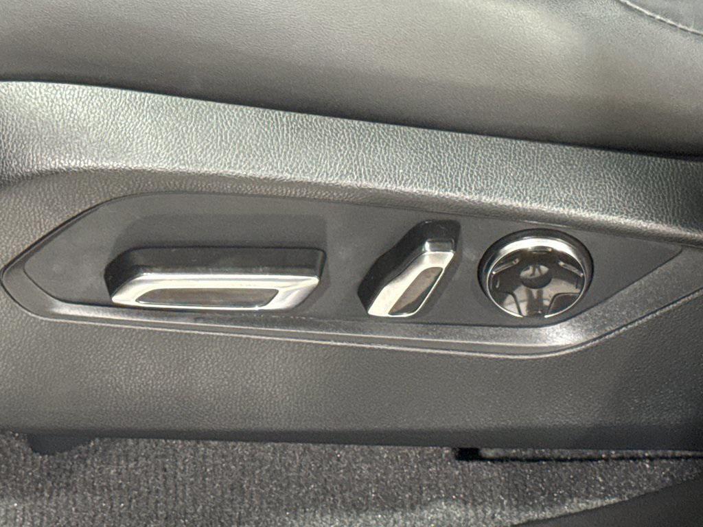 used 2023 Acura RDX car, priced at $36,710