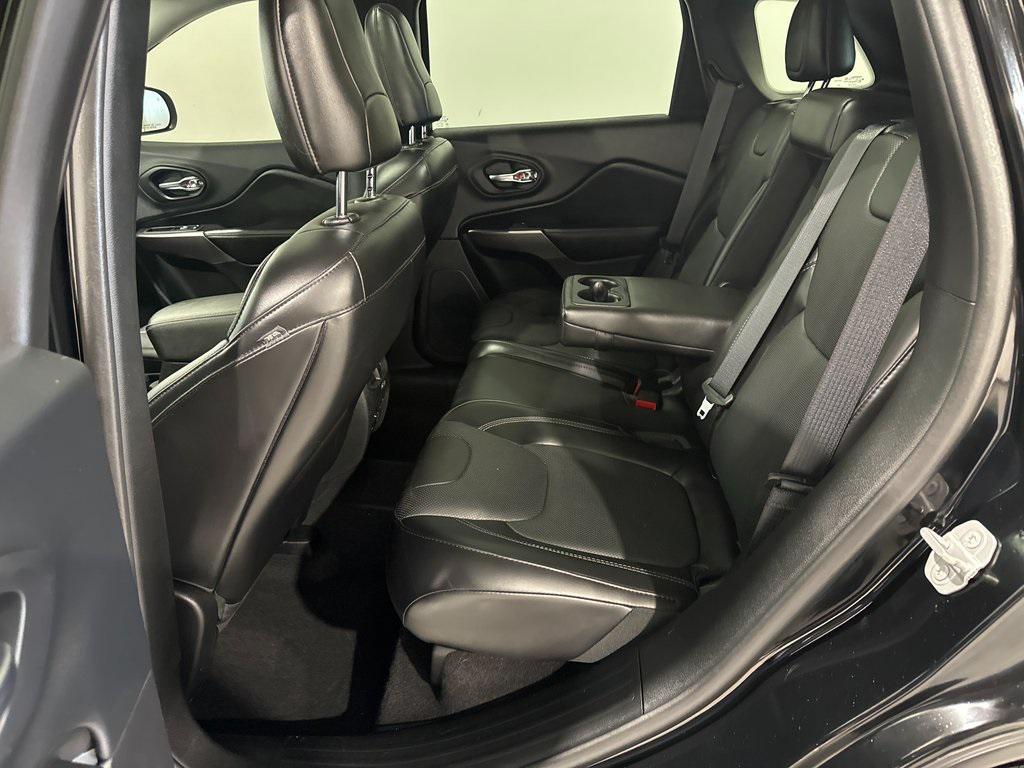 used 2019 Jeep Cherokee car, priced at $20,650