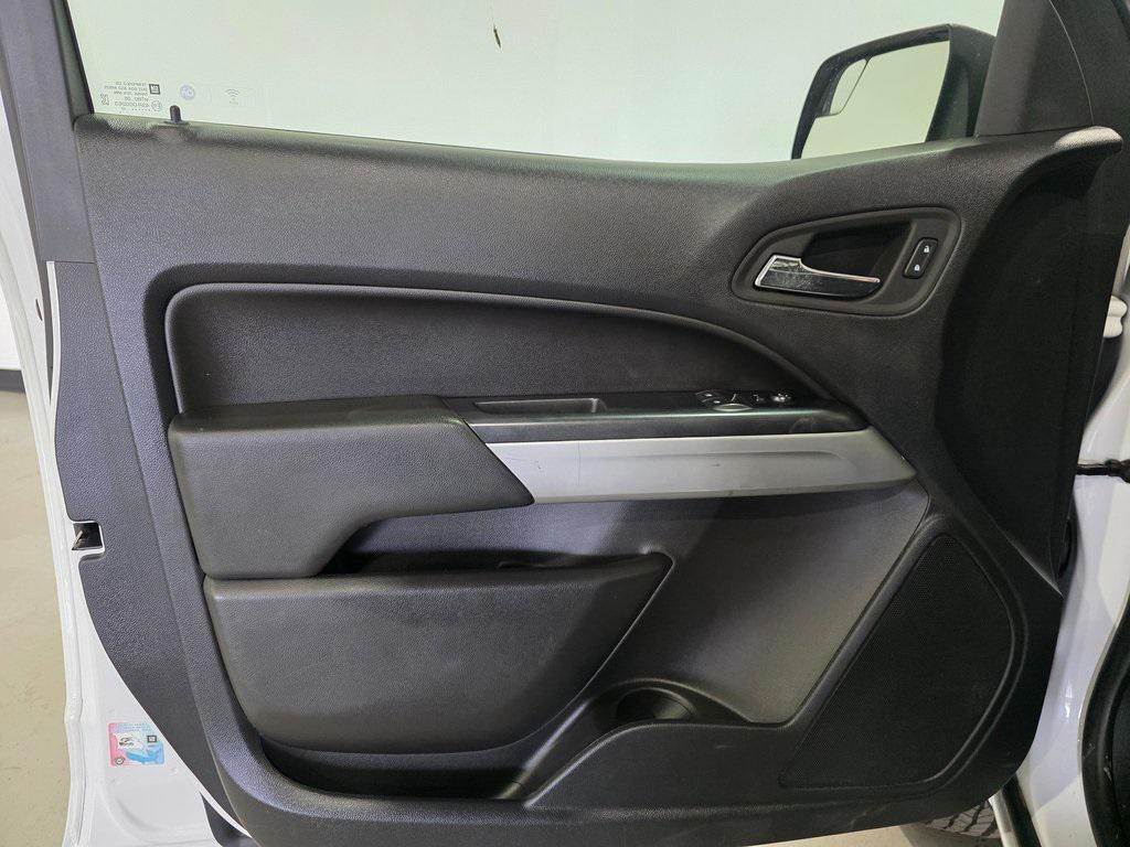 used 2022 Chevrolet Colorado car, priced at $18,550
