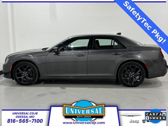 used 2022 Chrysler 300 car, priced at $25,987