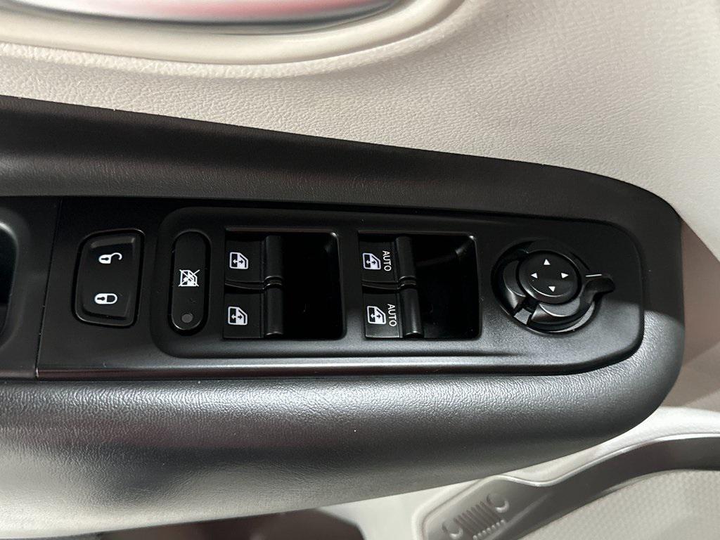used 2020 Jeep Renegade car, priced at $18,650