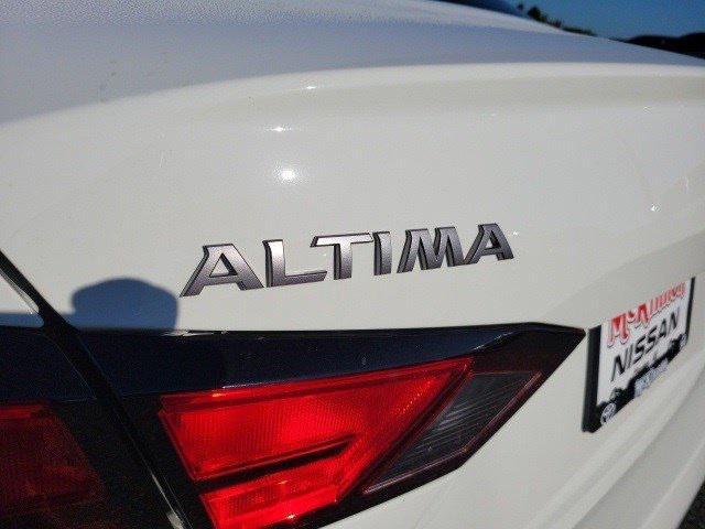 new 2025 Nissan Altima car, priced at $25,052