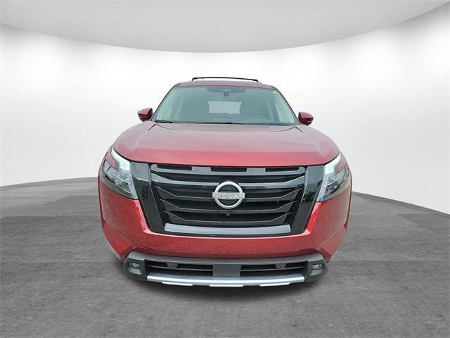 new 2025 Nissan Pathfinder car, priced at $48,869