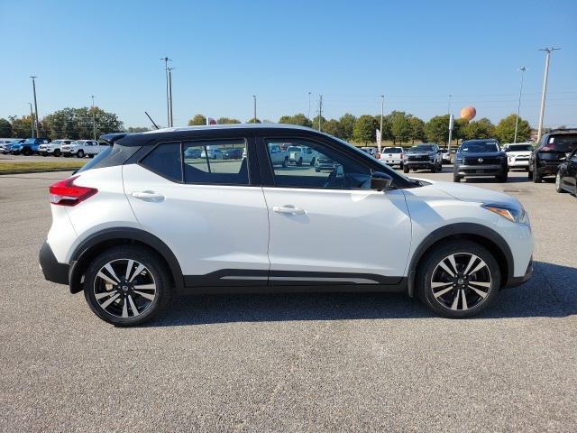 used 2020 Nissan Kicks car, priced at $13,998