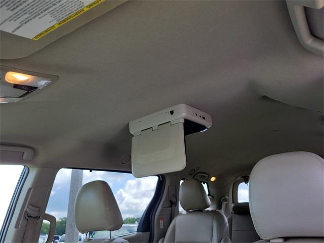 used 2017 Toyota Sienna car, priced at $16,900