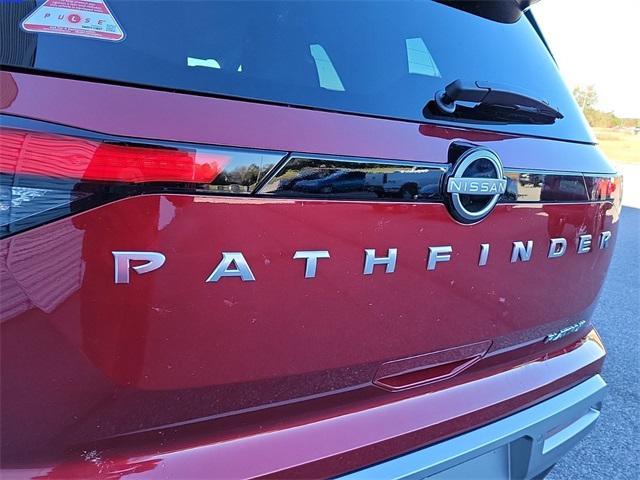 new 2025 Nissan Pathfinder car, priced at $48,713