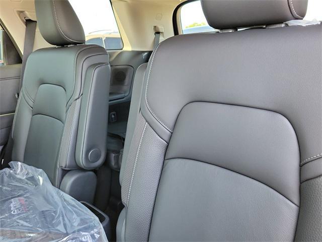 new 2025 Nissan Pathfinder car, priced at $44,501