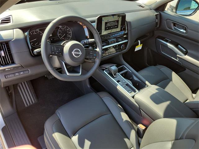 new 2025 Nissan Pathfinder car, priced at $44,501