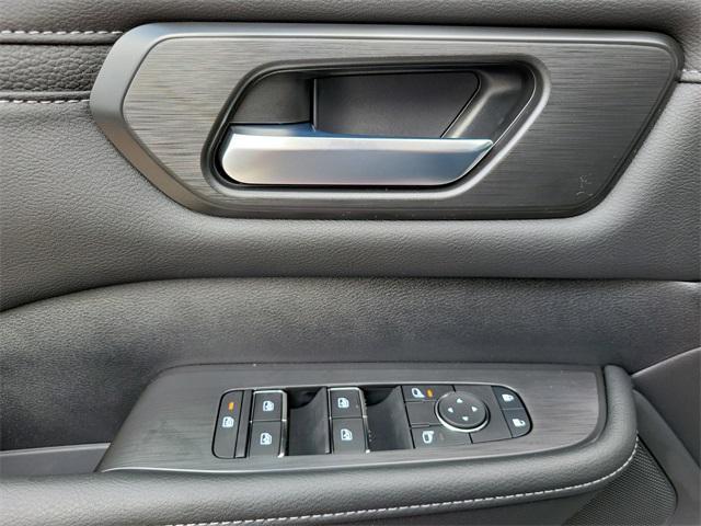 new 2025 Nissan Armada car, priced at $56,354