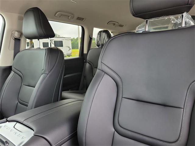 new 2025 Nissan Armada car, priced at $56,354
