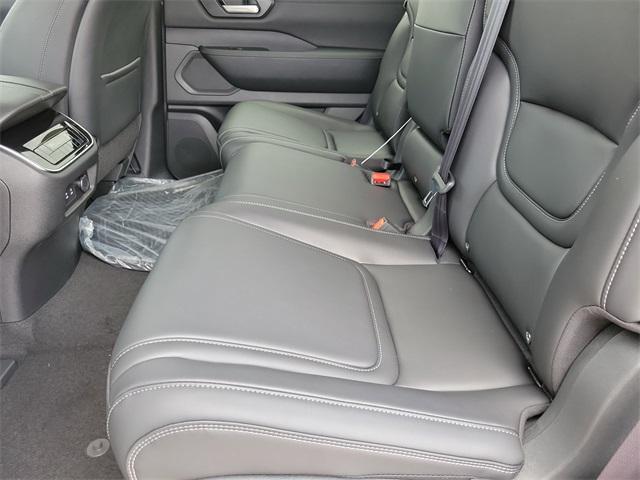 new 2025 Nissan Armada car, priced at $56,354