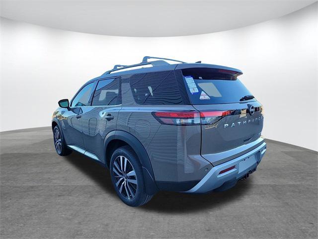 new 2025 Nissan Pathfinder car, priced at $48,025
