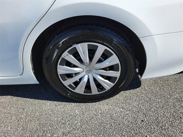 used 2019 Toyota Camry Hybrid car, priced at $14,995