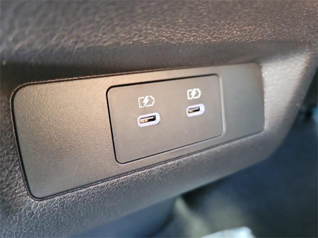new 2025 Nissan Murano car, priced at $35,538