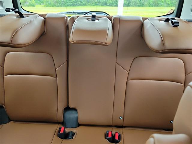 new 2025 Nissan Pathfinder car, priced at $49,977