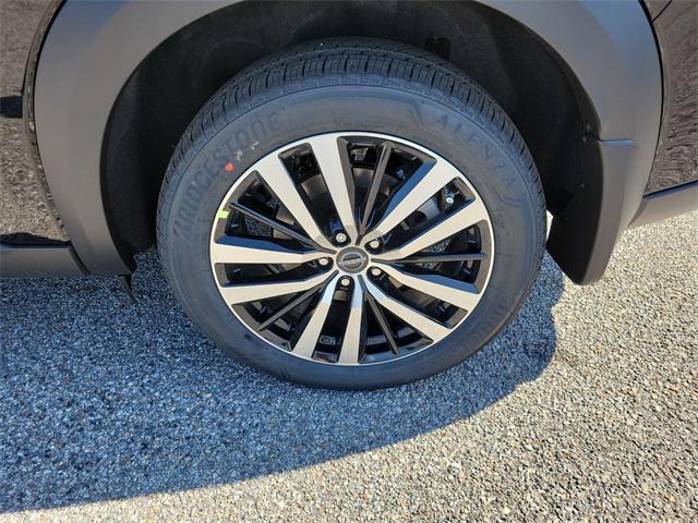 new 2025 Nissan Pathfinder car, priced at $50,654