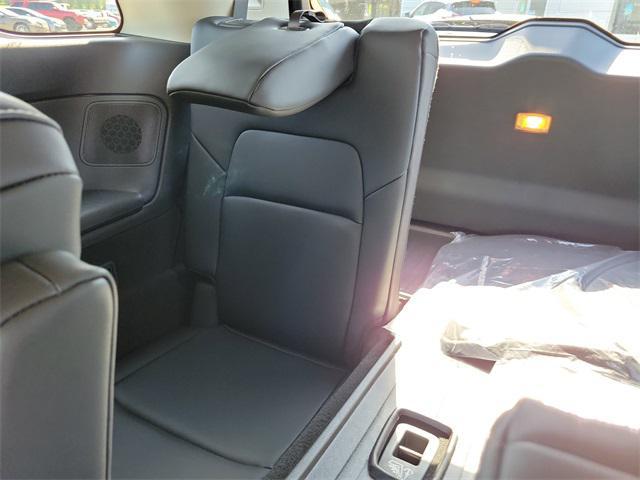 new 2025 Nissan Pathfinder car, priced at $50,654