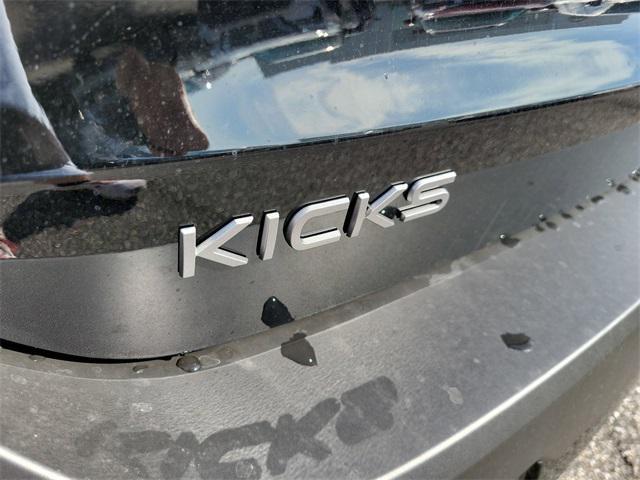 new 2025 Nissan Kicks car, priced at $26,622