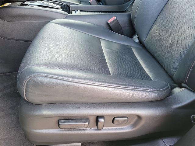 used 2022 Honda Passport car, priced at $33,298