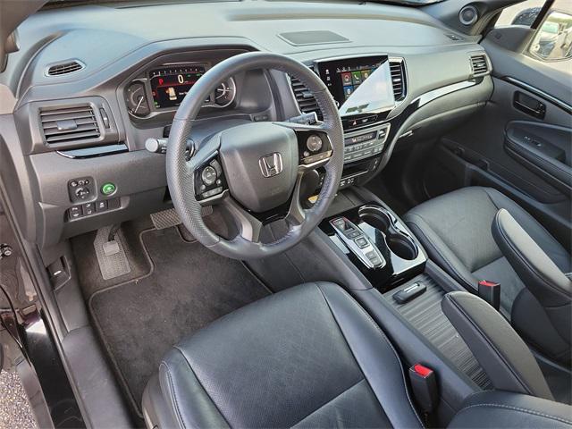 used 2022 Honda Passport car, priced at $33,298