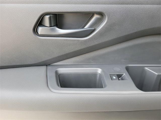 new 2025 Nissan Pathfinder car, priced at $38,002
